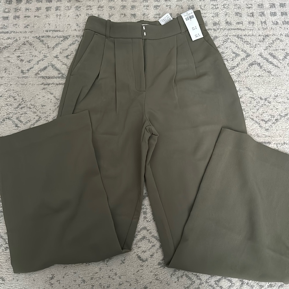 signature A&F Sloane Tailored Pant NWT size 27/ 4R